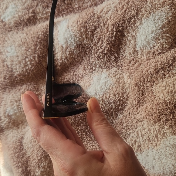 PRADA SUNGLASSES/ WORN ONCE - Picture 7 of 7